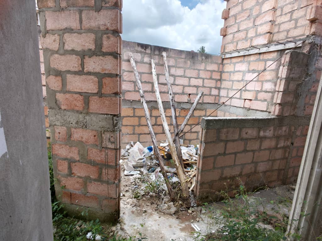 NYUMBA MBUZINI  ZANZIBAR