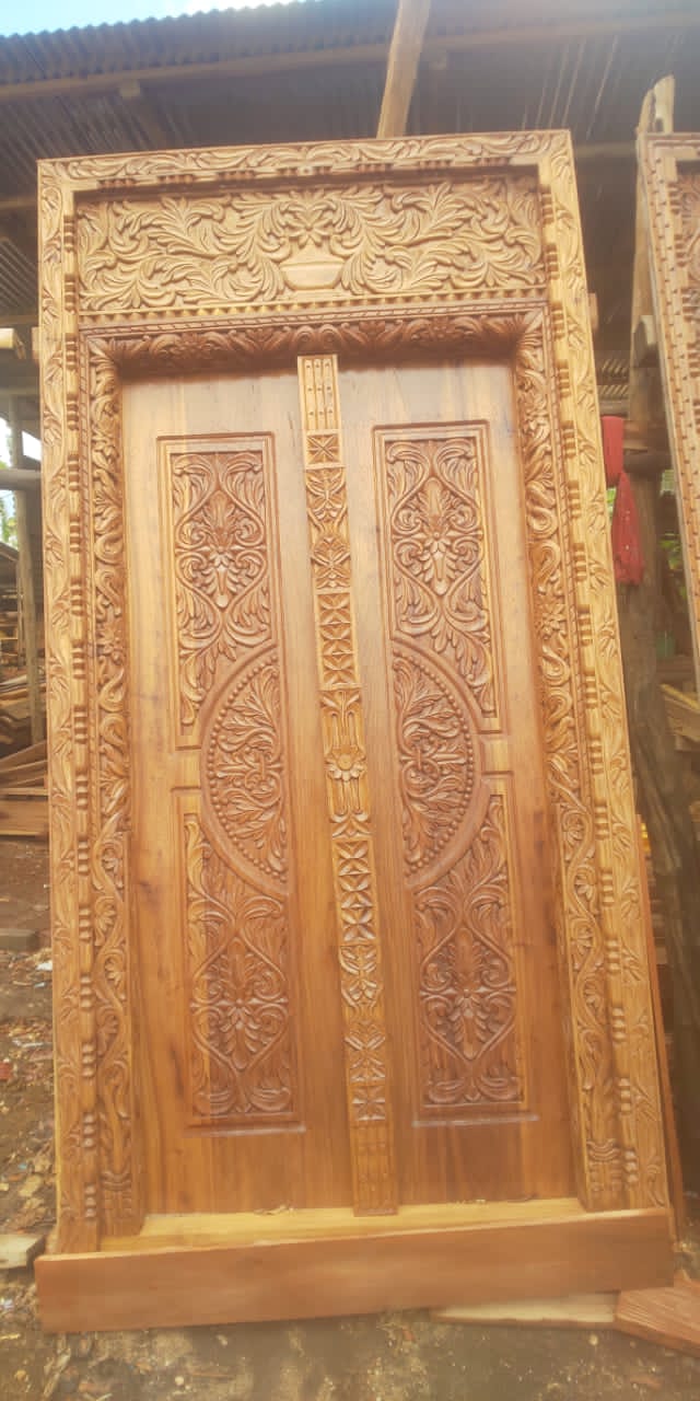 ZANZIBAR DOOR 5