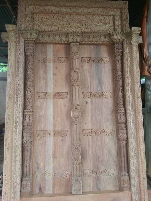ZANZIBAR DOOR 28